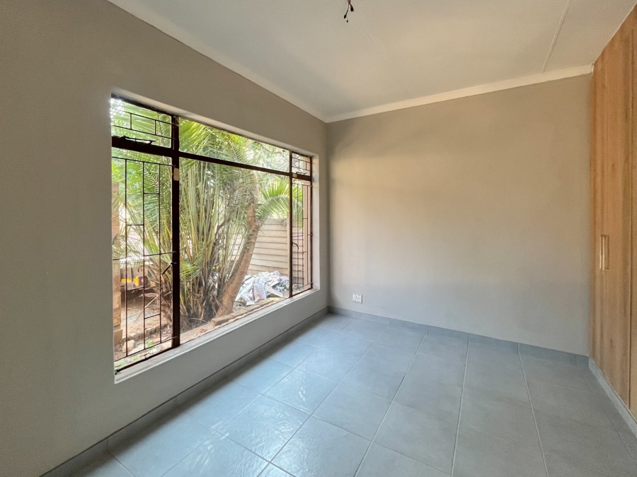 To Let 1 Bedroom Property for Rent in Ifafi North West